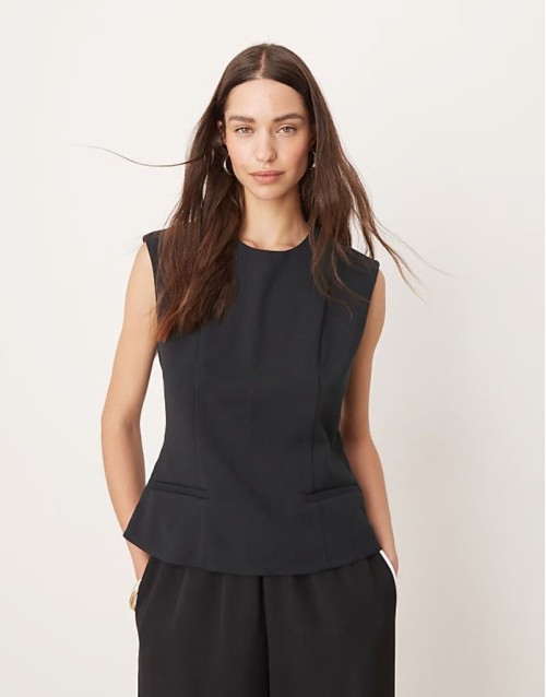 longline tailored top in black